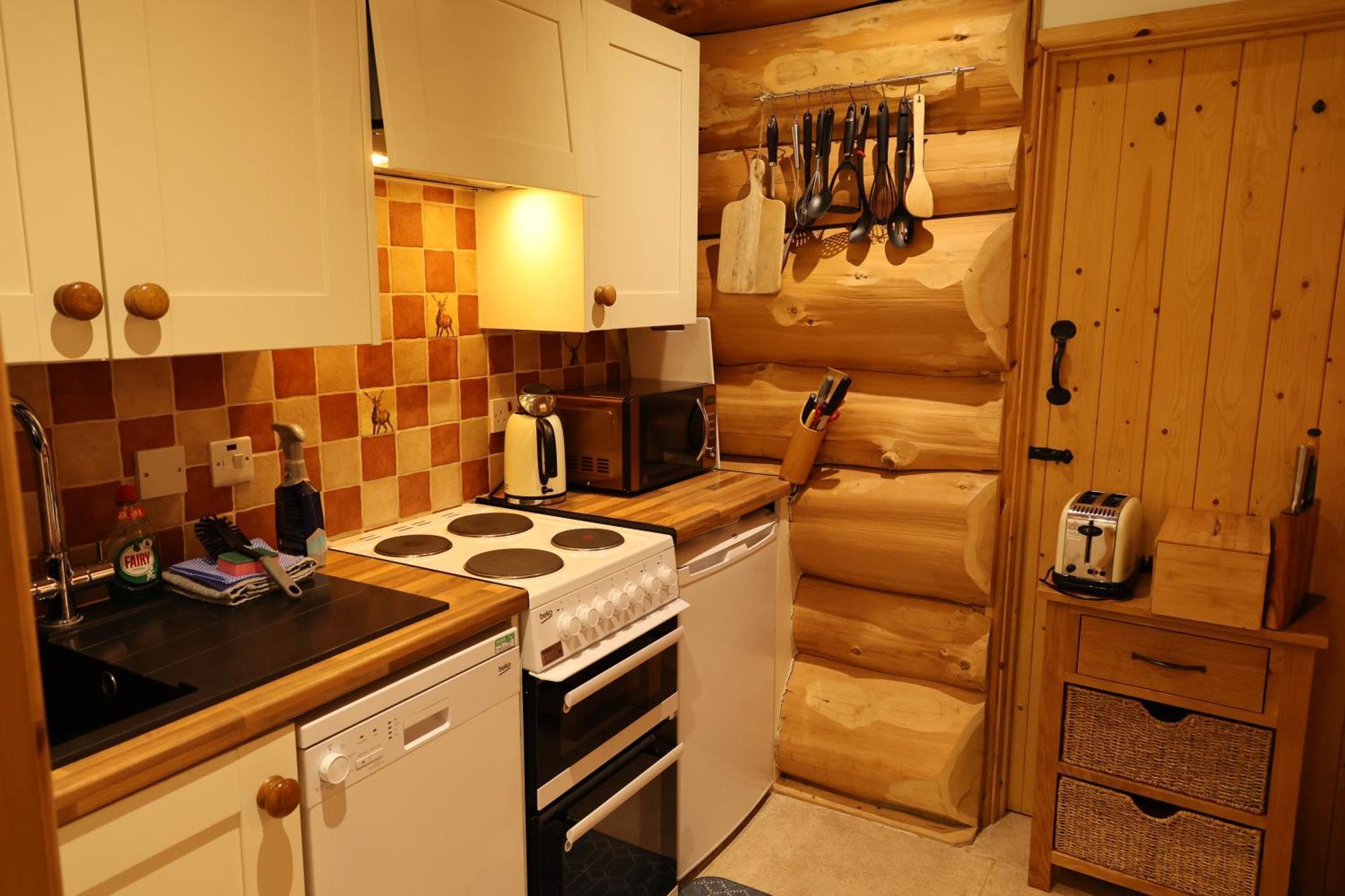 Lodge Badger's Wood At Hoo Farm Telford